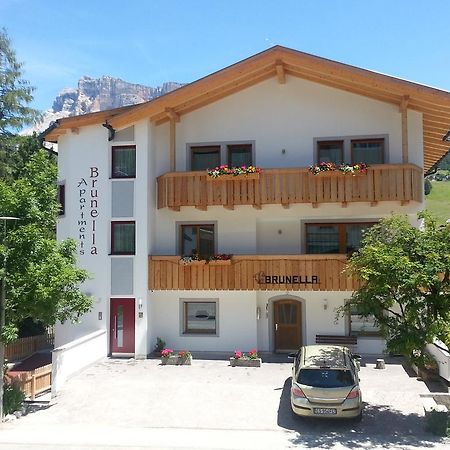 Apartments Brunella Ла Виля Екстериор снимка