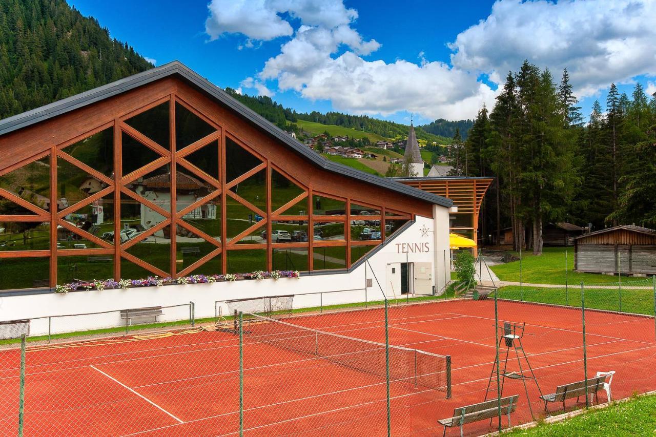 Apartments Brunella Ла Виля Екстериор снимка
