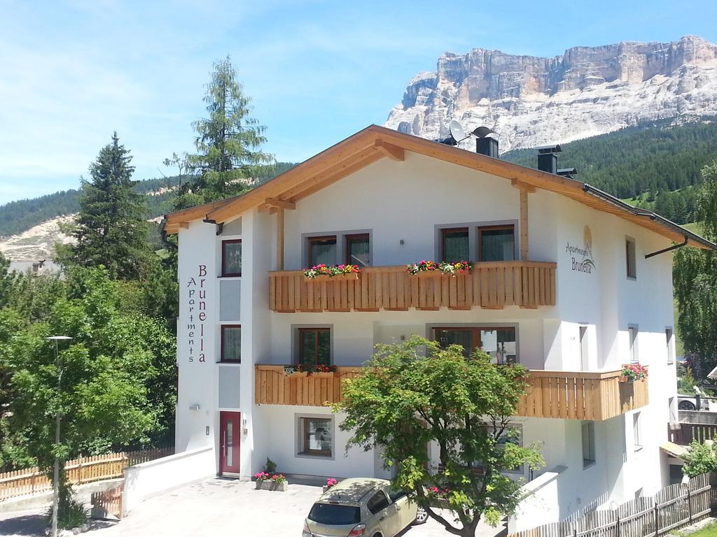 Apartments Brunella Ла Виля Екстериор снимка