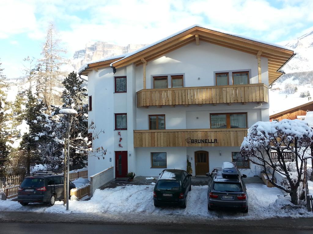 Apartments Brunella Ла Виля Екстериор снимка